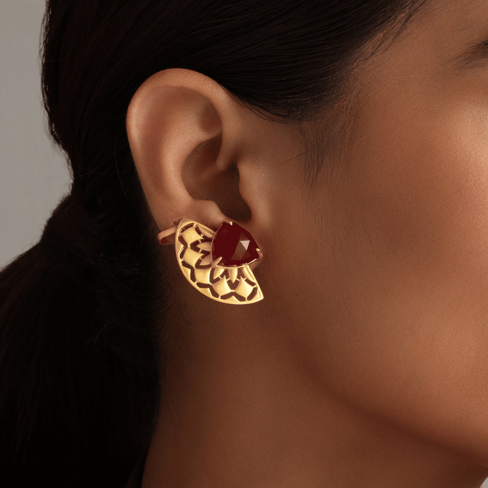 Traya Cuff - 92.5 Silver Earring