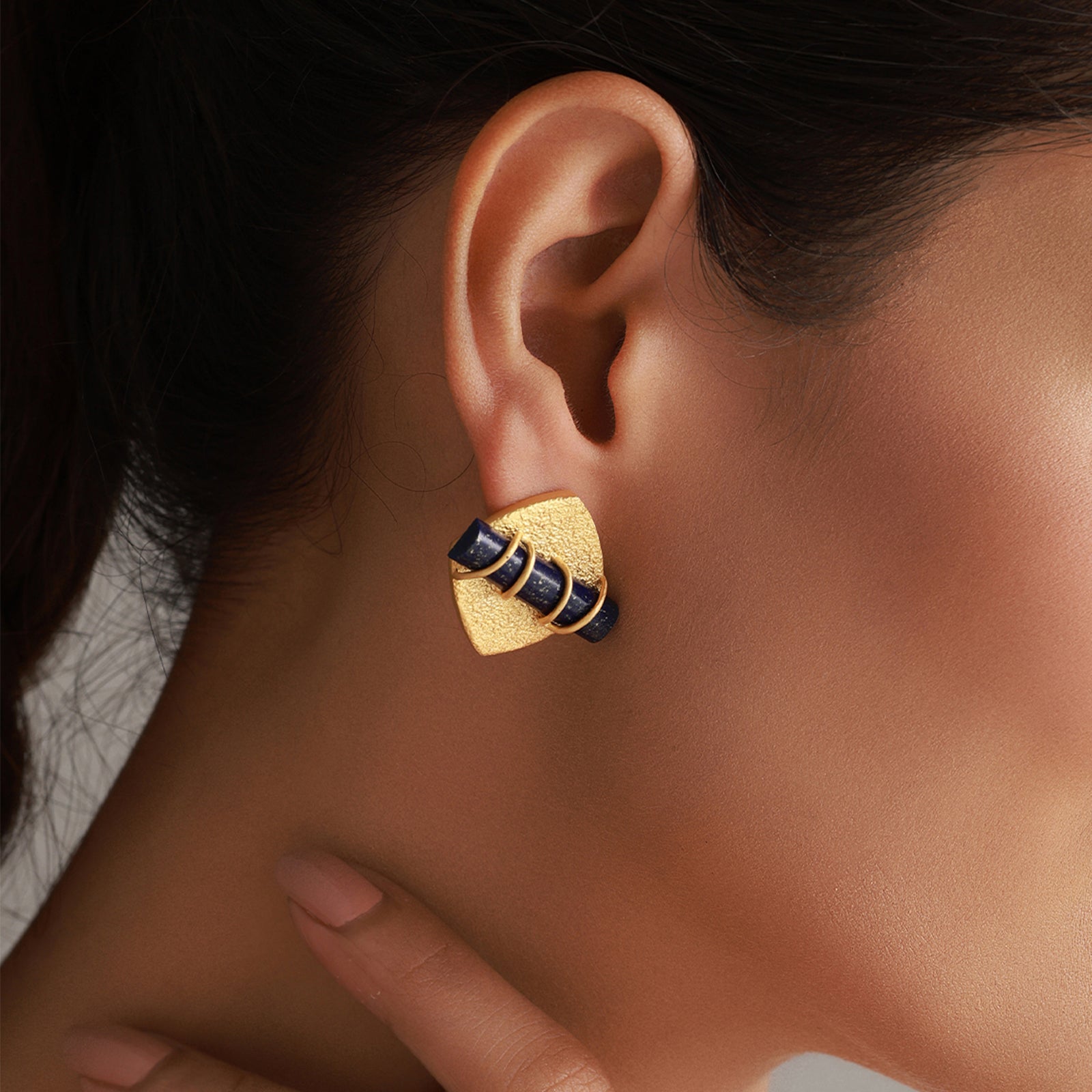 Lapiz Spiral Studs - 92.5 Silver