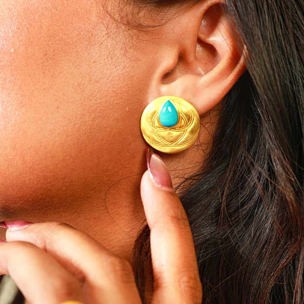 Arkya Studs - Feroza