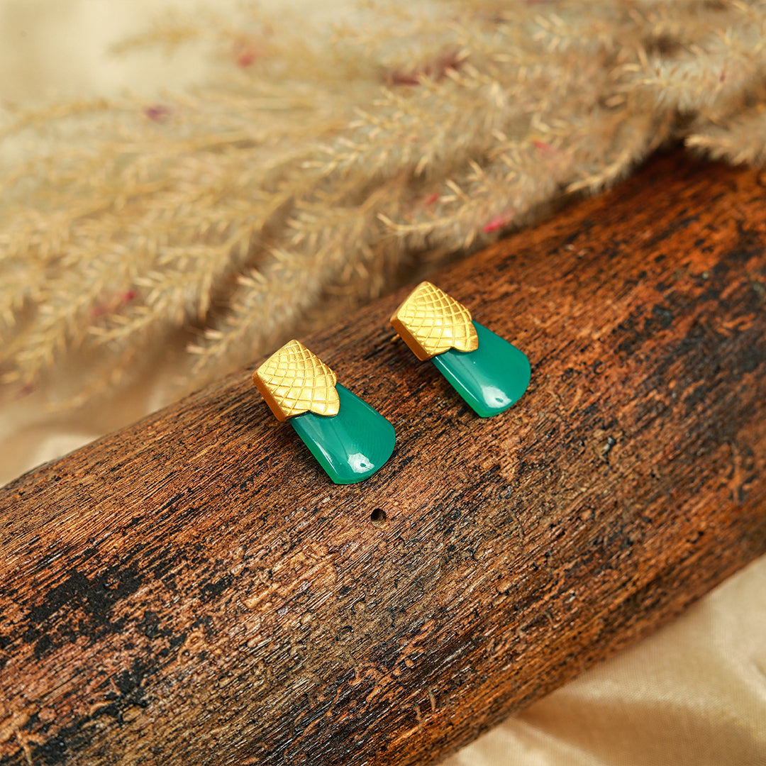 Serpent Verde Studs